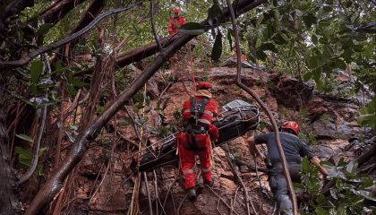 Darwin Esplanade cliff rescue